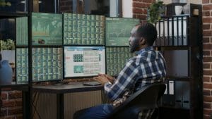 data engineering; one of the highest paying engineering jobs in canada
