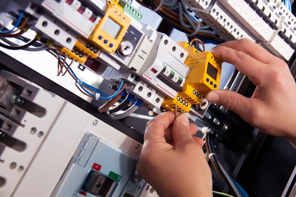 Electrical engineering is one of the high paying engineering jobs in Egypt, with professionals earning up to E£ 148,300 annually. These engineers power Egypt’s infrastructure through expertise in energy systems, voltage distribution, and advanced technical tools like AutoCAD and Revit MEP.