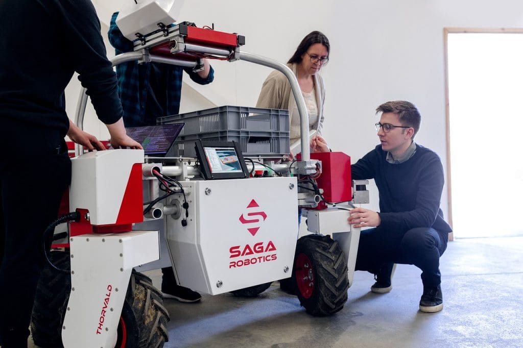 Mechatronics engineering is one of the best paid engineering jobs in Chile, with professionals earning up to CLP 42 million annually by blending mechanical, electrical, and software expertise to drive automation and robotics.